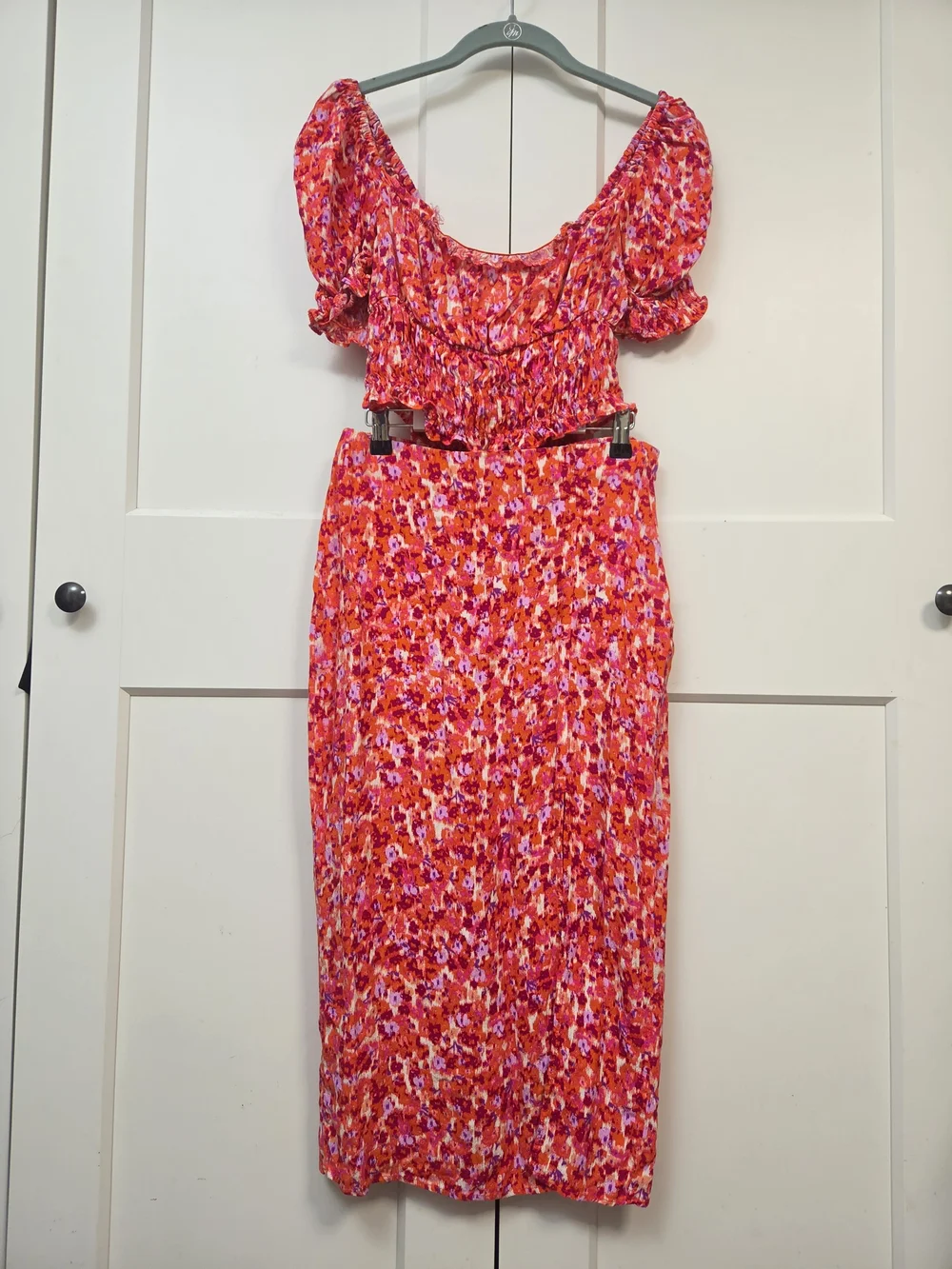 H&M Pink and Orange Floral Midi Skirt Set with Puff Sleeve Crop Top
